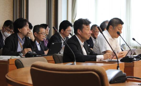 四日市ドーム改修の考え方を再説明、市議からなお詳細データ求める声