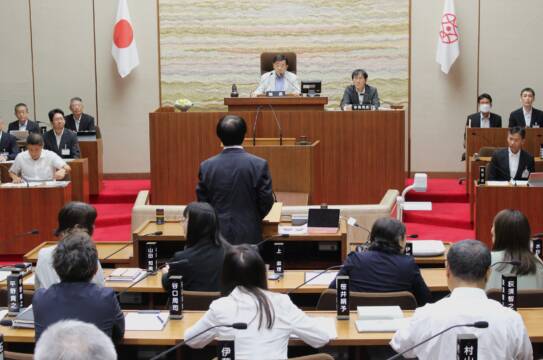 3年後に水道料金見直しも？　修学旅行に来てもらえる四日市、市議会で一般質問始まる