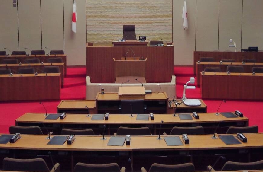 公立園の医療的ケア児受け入れ、新型コロナワクチン副反応での支援など質疑、四日市市議会