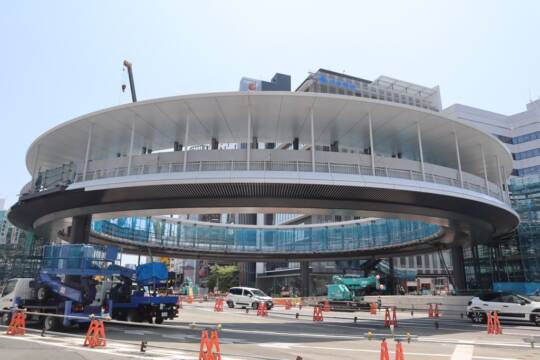 円形デッキの愛称を募集、四日市市が8月1日から、最後は市民らの投票で決定