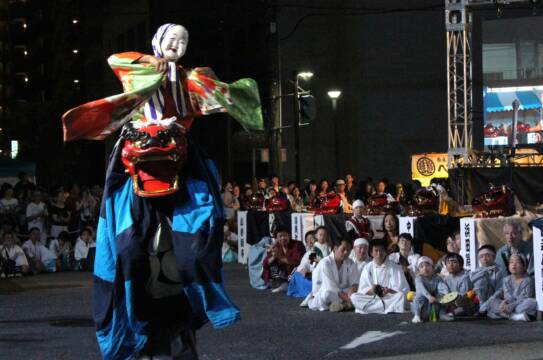 今年は獅子舞「総揃い」、大四日市まつり開幕、おどりフェスタや市長の漫才など盛りだくさん