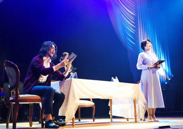 篠木隆明、加藤恵利子、小椋奈々によるチーム・ソクラテス。熟練の演技で観客を魅了した。