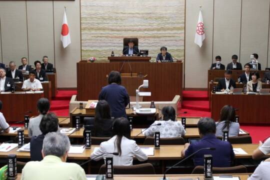 物価高の今こそプレミアム付き商品券、生活困窮者の自立支援を、四日市市議会一般質問