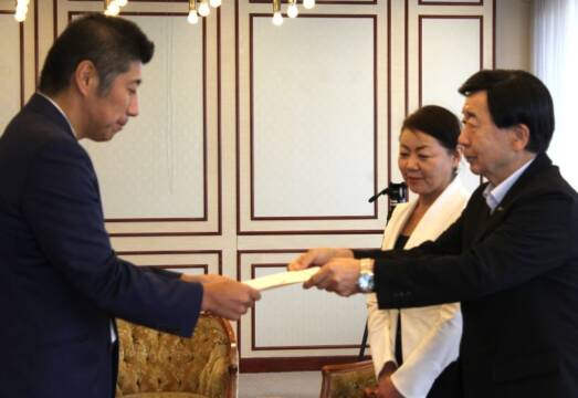 大雨災害で緊急要望書を提出、四日市市議会、生活や営業再開の支援など