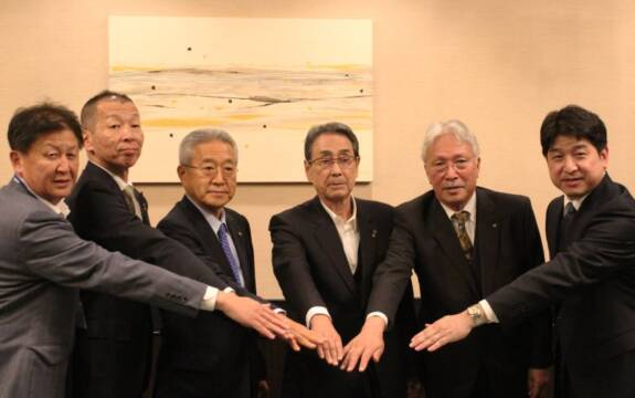 小川謙会頭が二期目へ、事業者支援など掲げる、四日市商工会議所が役員改選