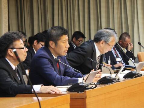 地下駐車場は公共事業で復旧、施設取得の方向、四日市市が議員説明会で伝える