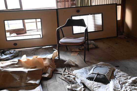 布団客室ダウン