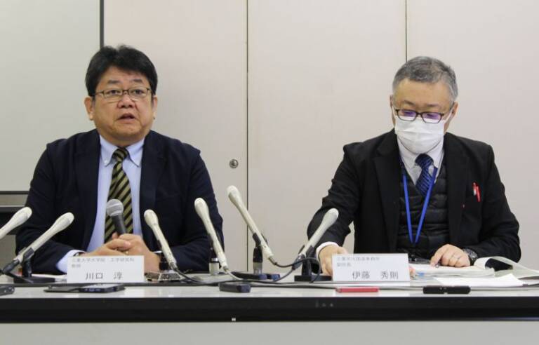 バスタ工事出入口からの浸水約3割、止水板設置2人なら2時間必要、対策の要点も提示、四日市地下駐車場検討委