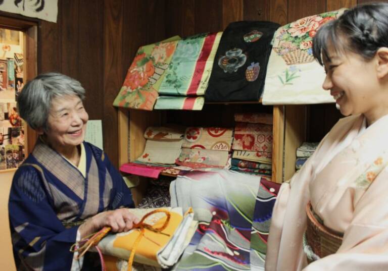 アンティーク着物のバレンタイン、近鉄百貨店四日市で展示やランチビュッフェ＆トークショー