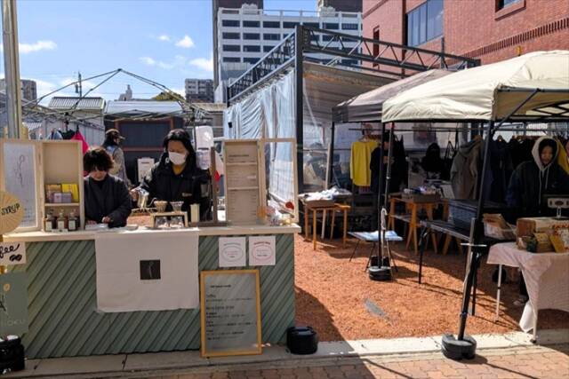 スワモバイルマーケット内で開催されたみらい市場エクストラ