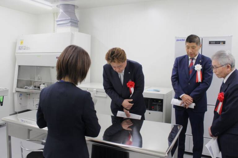 感染症などの検査体制を強化、四日市市衛生検査センターが開所