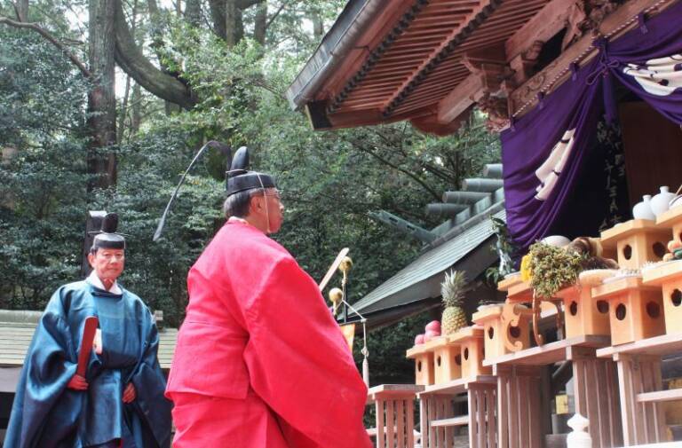 茶業の振興を願う、四日市の足見田神社で新茶まつり、献茶神事や新茶のふるまい
