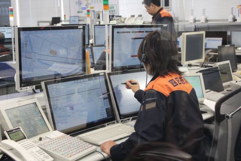 消防、救急、情報共有でパワーアップ、三重北消防指令センターが新システムで運用開始