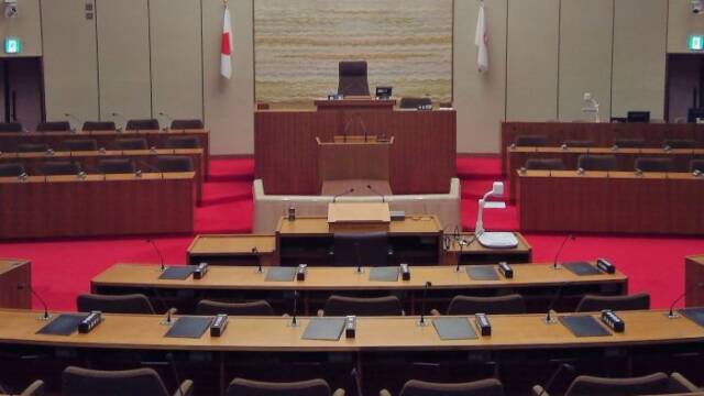議員定数が議論されている四日市市議会