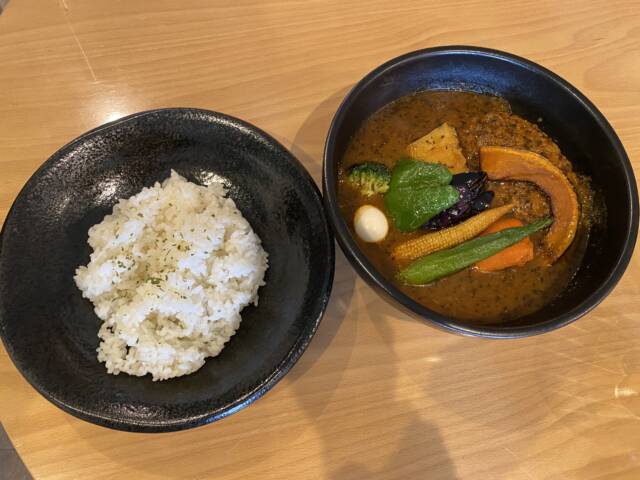 Park Cafeテラスのスープカレーとライス