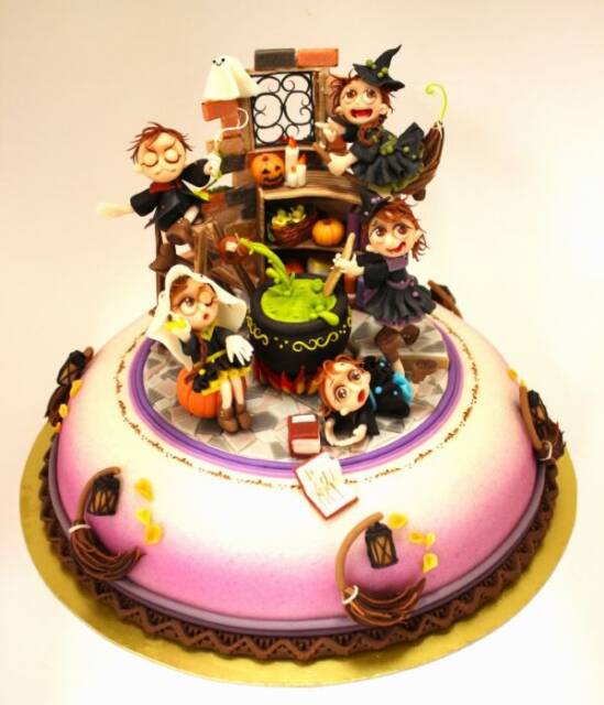 樋口さんの作品「魔女のアトリエ」
